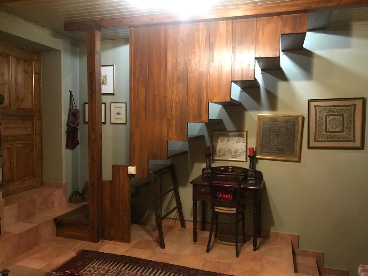 Villa House In Delphes Extérieur photo
